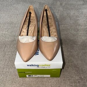 Walking Cradles Women's Pointed Toe Pump in Beige